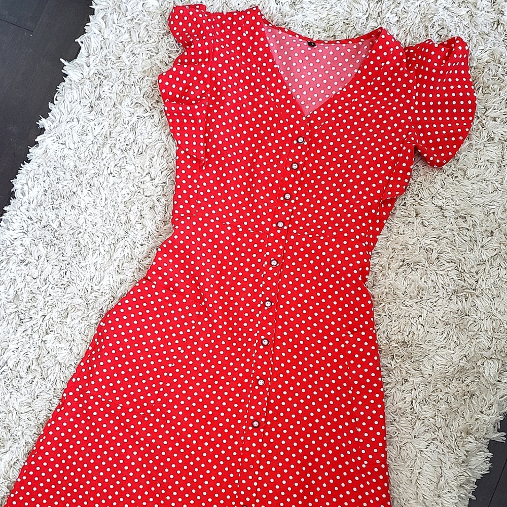 Frilly polka-dotted red dress